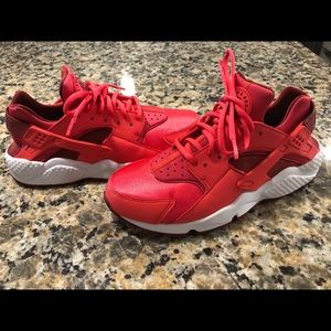 Nike Air huarache size 9